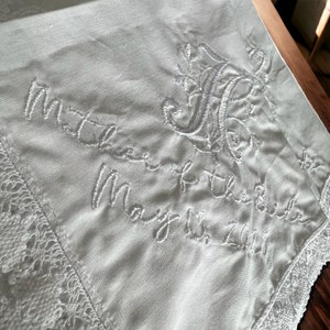 Wedding Embroidered Handkerchief bridal party, personalized embroidery wedding hankerchief