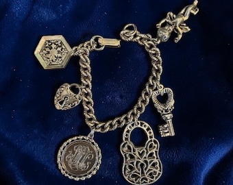 Vintage Sweetheart Charm Bracelet Gold Tone