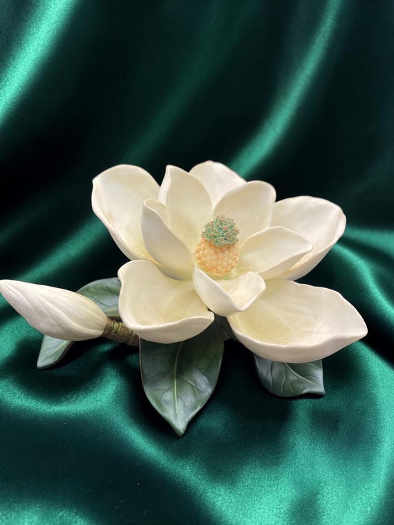 Vintage 1985 Homco Masterpiece Bone China Magnolia Glower Sculpture| Firenze Signed Porcelain Collectible