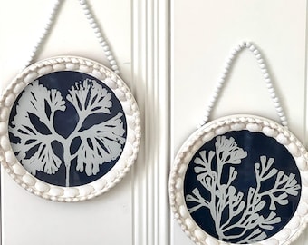 Wall Decor Coral, Set of 2, Seashell Wall Art, Beach Wall Hanging, Coastal Home Decor, Framed Coral Wall Art, Round