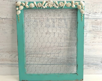 Chicken Wire Frame, Jewelry Holder, Display, Memo/Note Holder, Shells