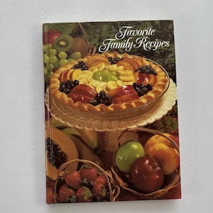 Vintage 90s Cookbook, Favorite Family Recipes, Very Good Recipes, Nostalgic Recipes 90s, Retro Cookbook
