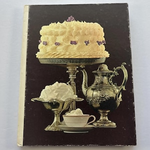 Vintage 70s Cookbook, The Cooking of Vienna&#39;s Empire, Austrian Cookbook, Austrian Recipes, Retro Cookbook, Antique Cookbook