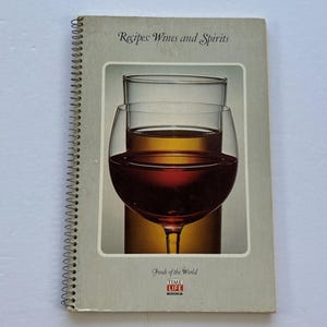 Vintage 70s Cookbook, Recipes: Wines and Spirits, Time-Life Booksб American Recipes, Retro Cookbook, Antique Bar Book