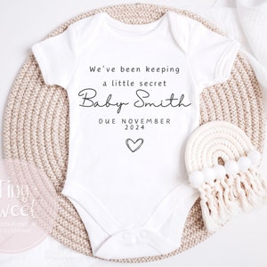 Gilet de croissance personnalisé pour bébé, faire-part de grossesse, nom de famille de bébé, nouveau-né, date d'accouchement prévue, cadeau pour bébé