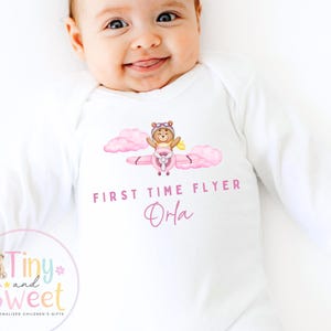 pyjama premier vol personnalisé, body premier voyageur, babygrow 1ères vacances, premières vacances de bébé, premier voyageur
