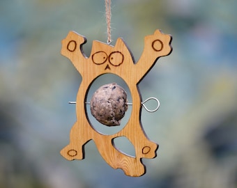 Fat ball cat bird feeder Ideal gift Hanging suet station bird lovers gift balcony decor Eco-friendly backyard decor nature