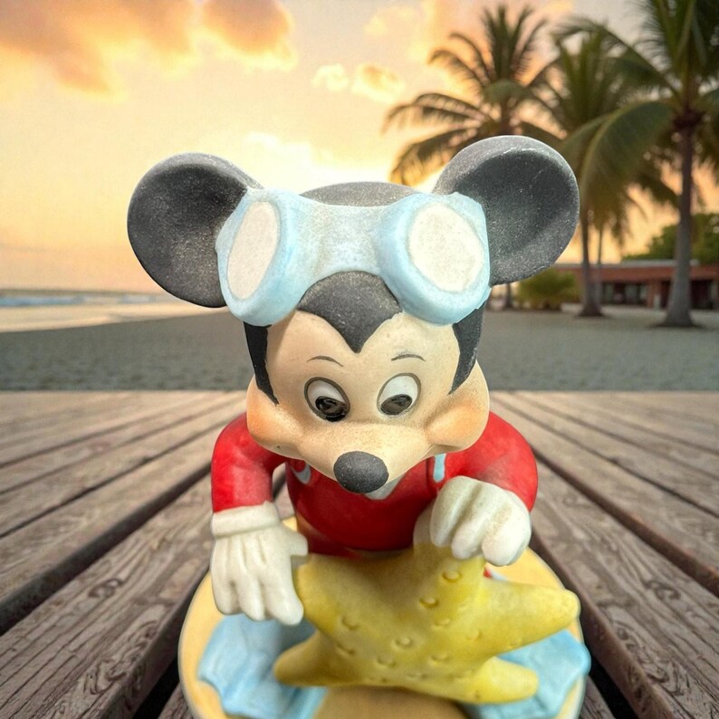 Vintage Disney Mickey Mouse & Donald Duck Beach Figurine Statues by Cherie Kalvin - With Box - Taiwan - immagine 6