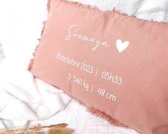 Coussin de naissance personnalisé - Idée cadeau fête des mères - Cadeau couple