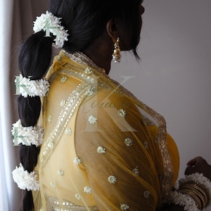 Artificial Jasmine Gajra Hair Scrunchie, Boda Gajra, Favores de boda indios,