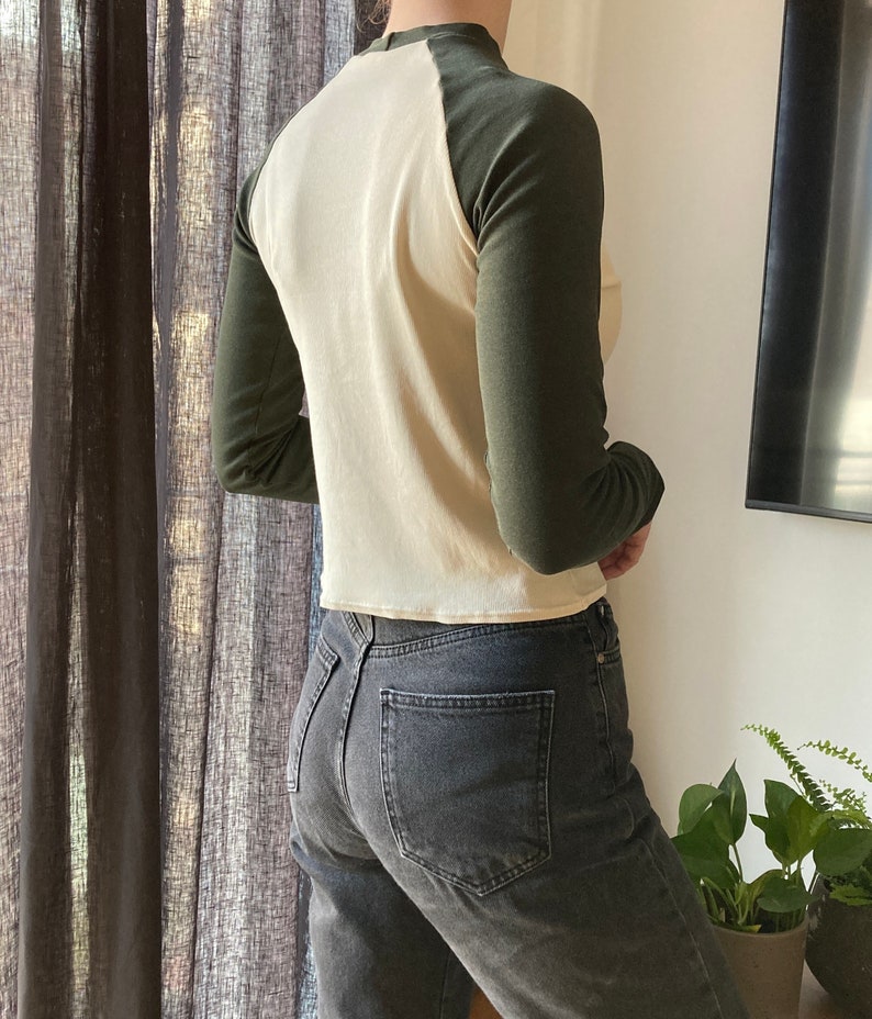 The "Aster" Tee | Stretchy raglan sleeve T-shirt PDF pattern | pdf printable sewing pattern image 10