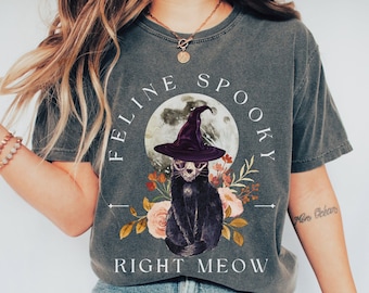 Shirt Feline Spooky Black Cat: Comfort Colors Goth T-shirt