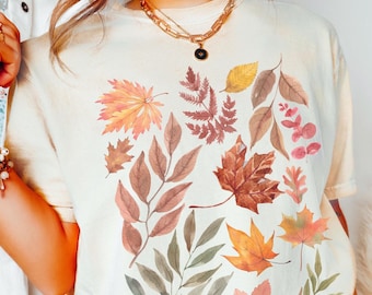 Camiseta Comfort Colors con estampado de hojas de otoño: Regalo ideal para amantes del otoño con estilo cottagecore.