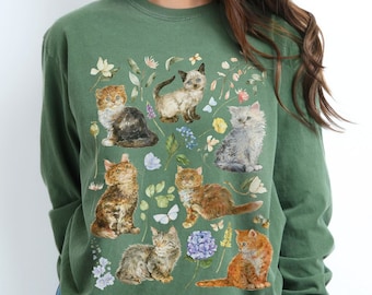 Comfort Colors Cottagecore Cats Long Sleeve Shirt, Floral Vintage Aesthetic Painted Kittens and Pressed Wildflower Aesthetic Cat Person Gift