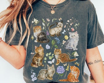 Comfort Colors Cottagecore Cats Shirt, Floral Vintage Aesthetic Painted Kittens and Pressed Flower Aesthetic Tee, Wildflower Cat Person Gift