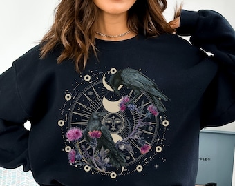 Sweat-shirt corbeau céleste et chardon : cadeau de phase de lune sorcière Crowcore