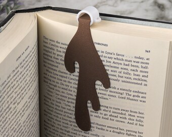 3D Spilled Coffee Mug Bookmark - Unique Gift for Readers - Mother's Day Present  - Gifts for Coffee Lovers - Novelty 3D Printed Bookmark