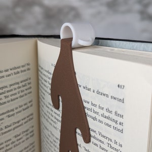 3D Spilled Coffee Mug Bookmark - Unique Gift for Readers - Mother's Day Present  - Gifts for Coffee Lovers - Novelty 3D Printed Bookmark