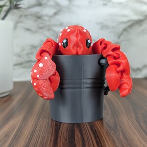 Lobster Fidget Toy with Bucket - Articulated 3D Print - Flexi Animal - Unique Desk Toy - Flexible Fun Animal image 7