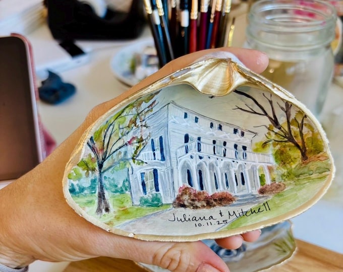 Personalized Wedding Venue Gift, Ornament Ring Dish, Watercolor Portrait Seashell
