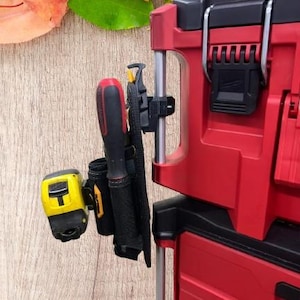 Milwaukee M12 Battery Holder: 4-Battery Tool Organizer