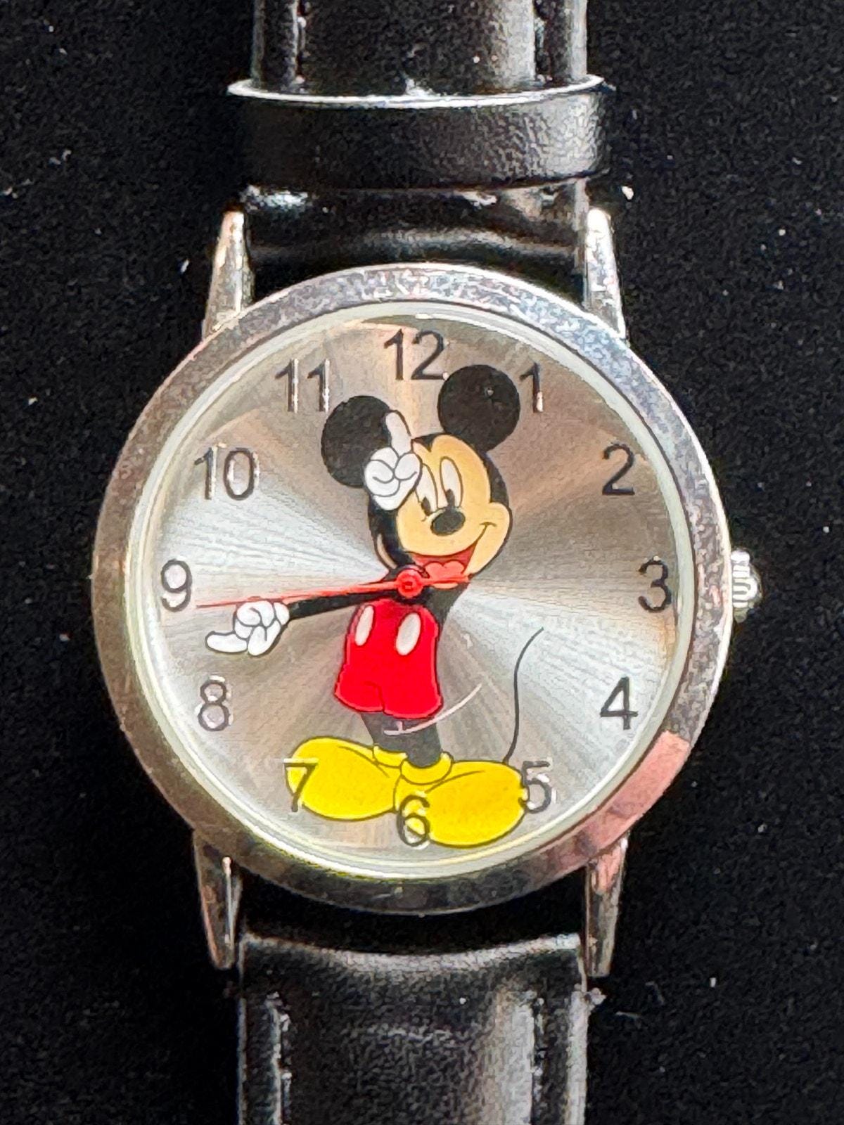 じんちゃんMICKEY 置時計　ゼンマイ式　Vintage60年代 じんちゃんMICKEY 置時計 ゼンマイ式 Vintage60年代 Yahoo