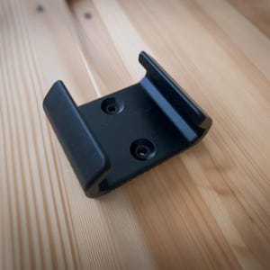 DeWalt DCBL772 Flexvolt Blower Wall Mount: Garage Tool Storage