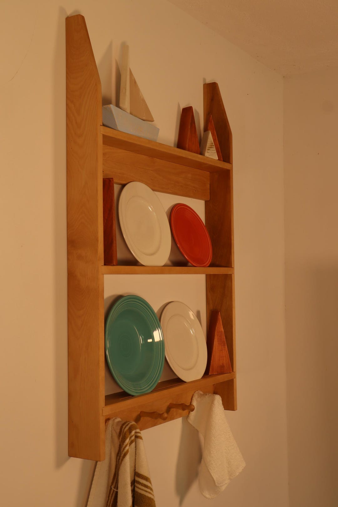 Wooden Wall Mounted Plate Rack, Rustic Kitchen Dining Decor, Custom ...