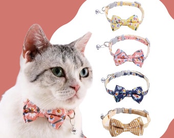 Cat & Small Dogs Flowered Collar / Bow Tie Collar / Bell Collar / Dog Accessory / Cat Accessory / Flower design collar Cat Jingle Collar