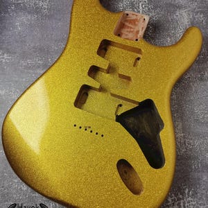 Hard Tail Diamond Gold 2PC Mahogany ST S Type Body High Gloss, Custom S-Style Body, High Gloss Vintage Part Gadget DIY Building Kit