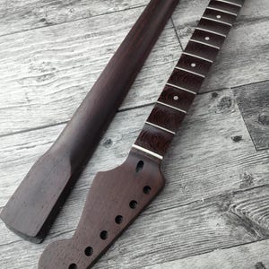 Scalloped S-Type Wenge-hals, S-Style ST-gitarr, rostfritt stål Jescar, 22 band i rostfritt stål, elgitarrhals bild 2