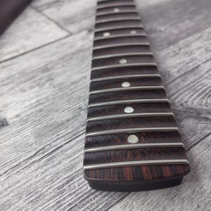 Scalloped S-Type Wenge-hals, S-Style ST-gitarr, rostfritt stål Jescar, 22 band i rostfritt stål, elgitarrhals bild 8