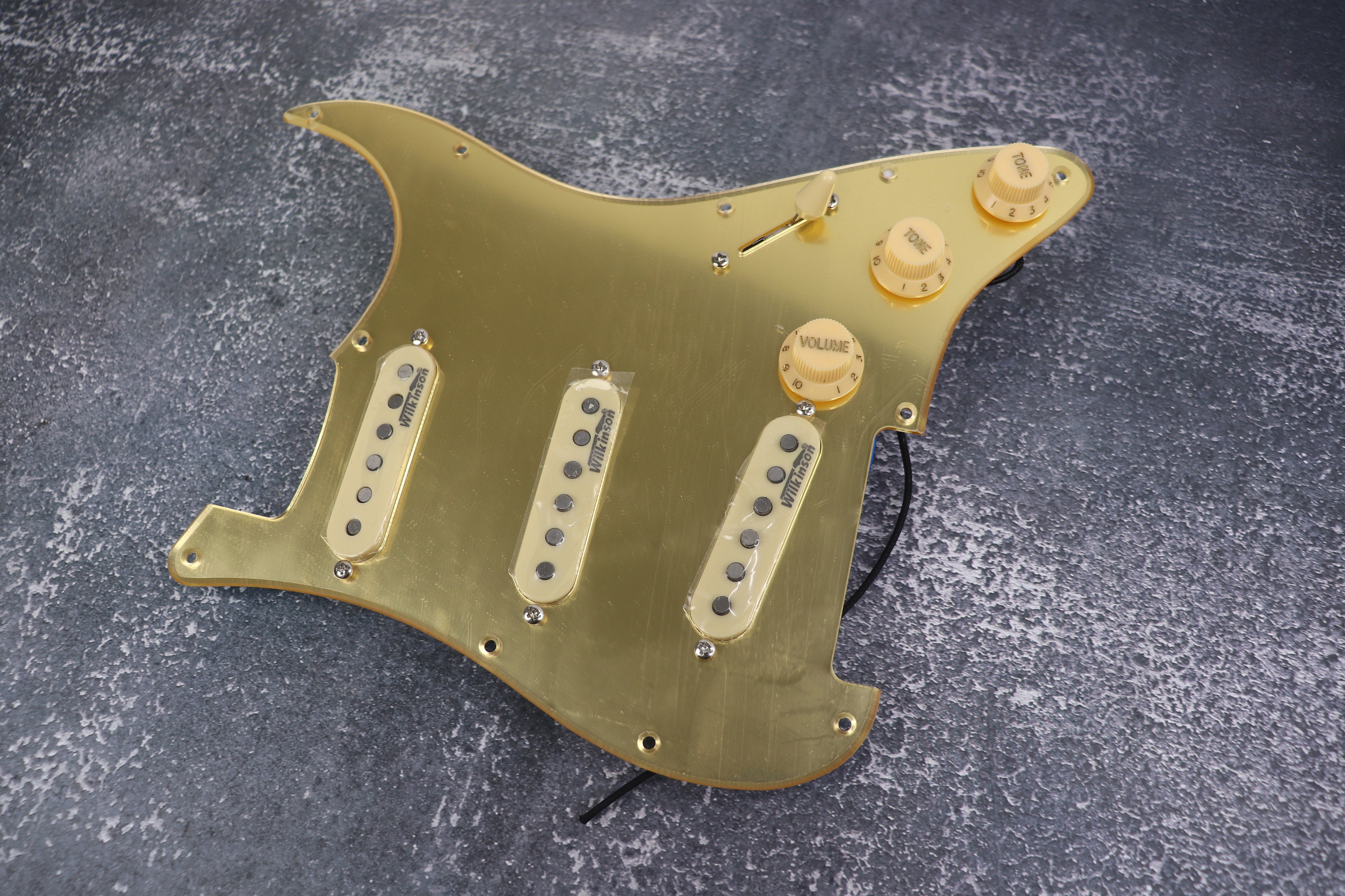 Mirror Pickguard Classic Layout, fits Stratocaster®-G54