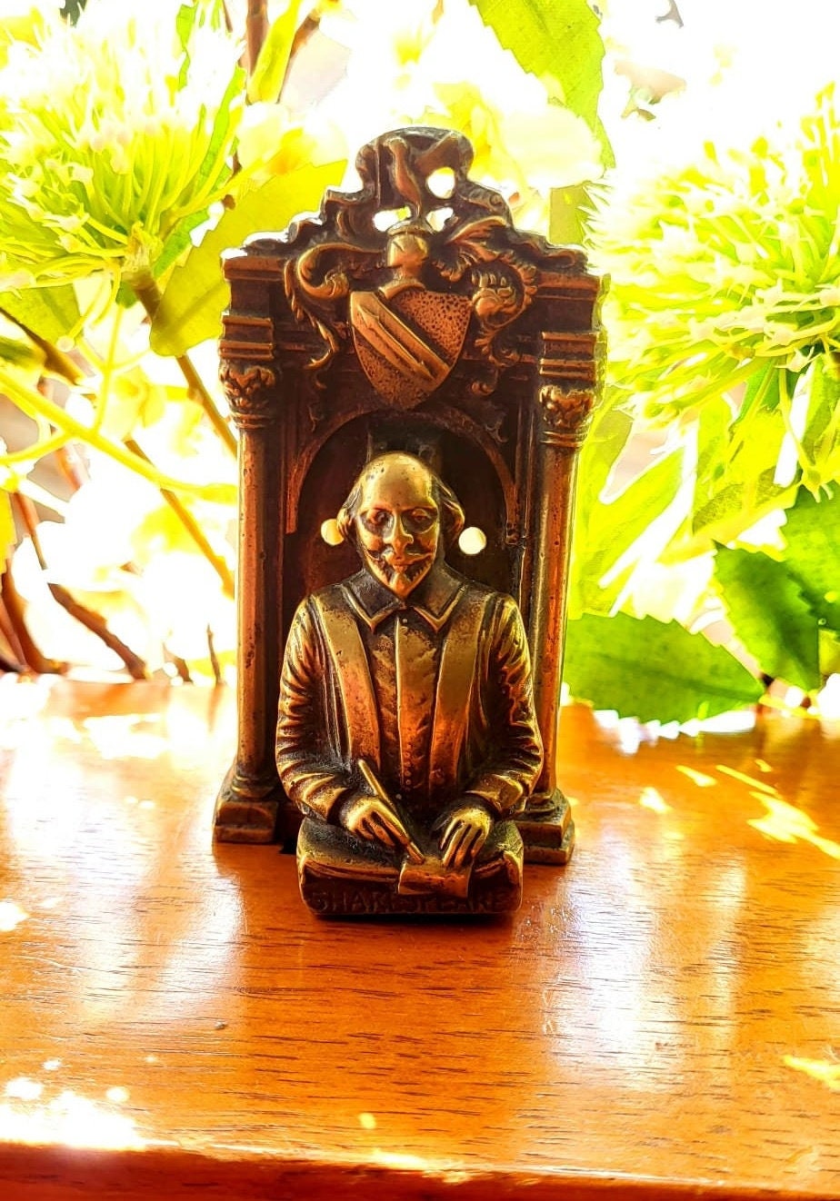 William Shakespeare Antique, Brass Bedroom/Door Knocker, 1909