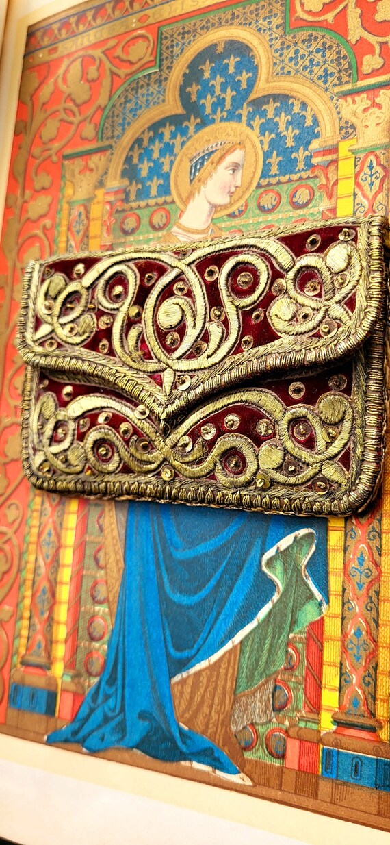 Antique reticule Embroidered Needlework purse 17t… - image 4