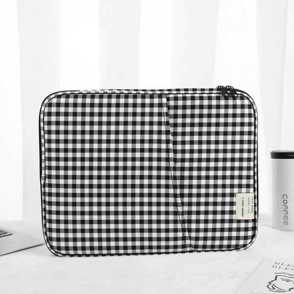 Black White Chessboard Laptop Sleeve Liner Bag 11 13 inch Case for Macbook pro Case High Quality Laptop Case Bag Macbook Case, New Job Gift