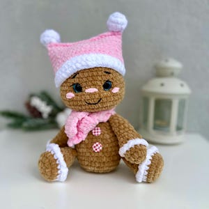 NO SEW Gingerbread Man Crochet Pattern - Christmas Plush Toy Amigurumi - English PDF tutorial
