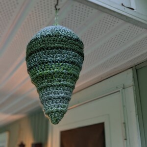 Outdoor Crochet Beehive Pattern