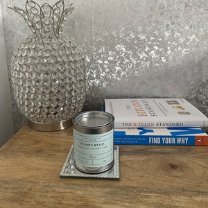 100% soy wax scented candle hand poured luxury candle