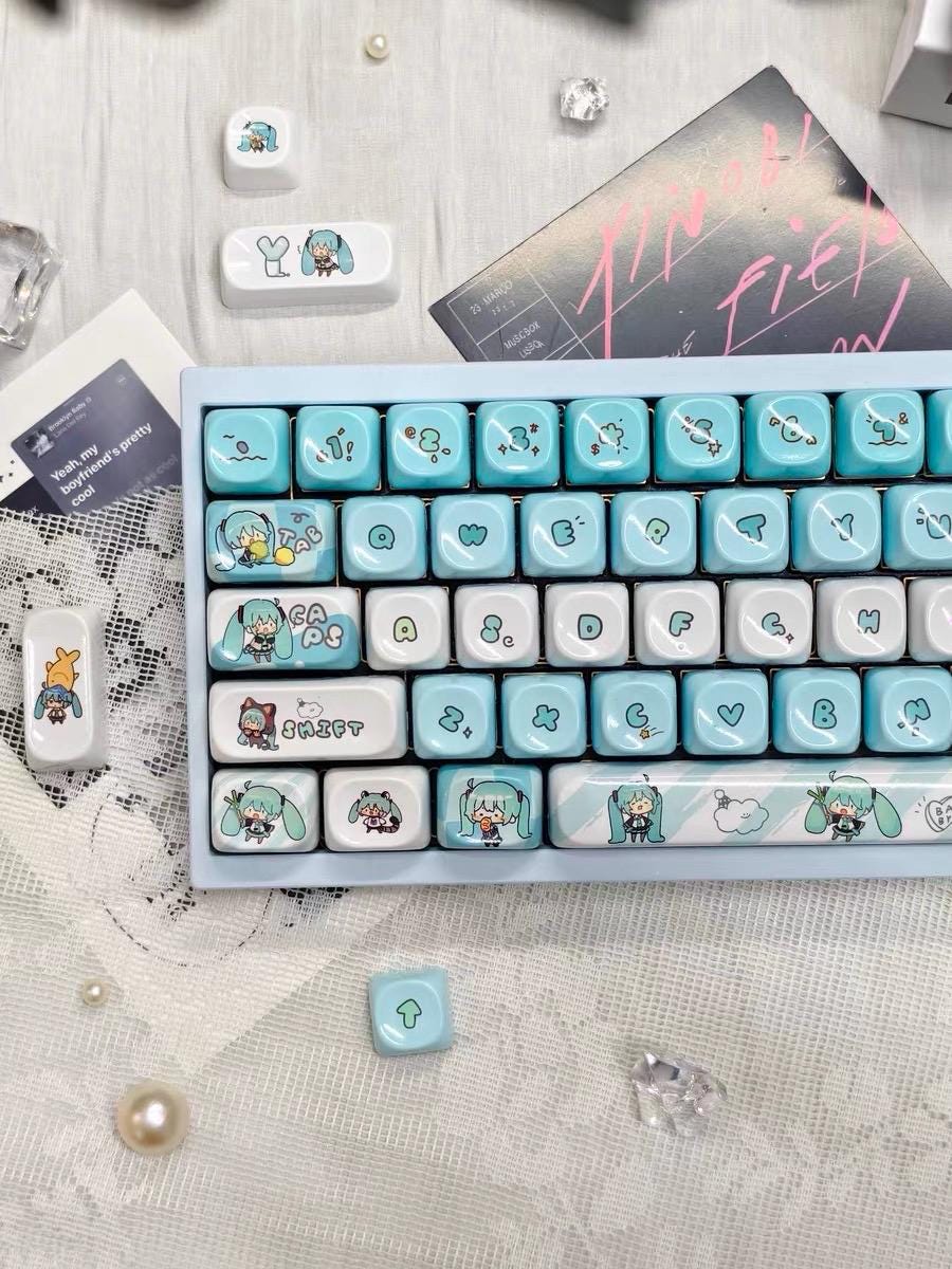 Miku Keys 140 Keys Hatsune Miku MOA Keycap Set Anime-themed Mechanical Keyboard ...