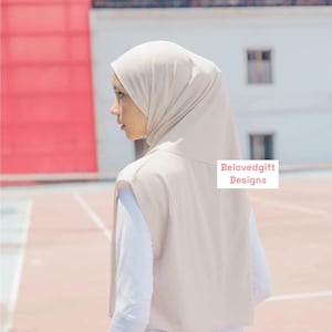 Instant Hijab Sporty Vest / islamic clothes for women / women&#39;s sportswear / muslim sports hijab / Sports clothing / Muslim sportswear