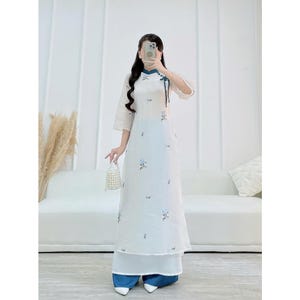 Modern silk ao dai with hand-embroidered silk- Áo dài cách tân tơ ép thêu thủ công , Ao Dai for Girls, Ao Dai for Women, Ao Dai WEDDING