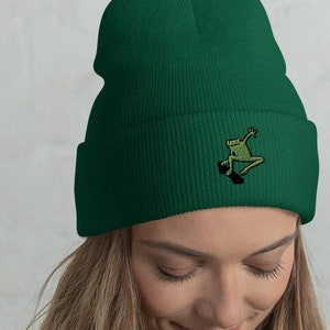 Frog on the Skateboard Cuffed Beanie, Skating Frog Embroidered Beanie Hat, Cute Toad Beanie, MILF Man i Love Frogs, Frog Lover Gifts