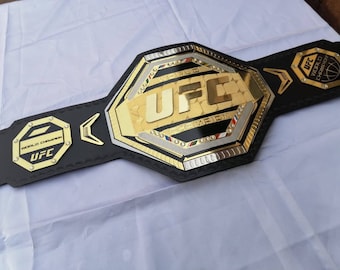Ceinture pour le titre de champion du monde de lutte UFC WORLD HEAVYWEIGHT