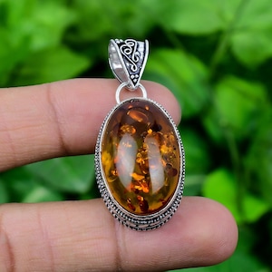 Amber Pendant Baltic Amber 925 Sterling Silver Vintage Style Pendant Baltic Amber Gemstone handmade Oval Pendant For Loving Gift