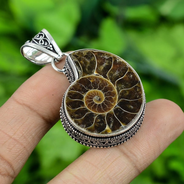 Incroyable Ammonite Fossil Pendentif Ammonite Fossil Rare vintage Style 925 Sterling Silver Pendant Natural Fossil Gemstone Pendentif pour cadeau