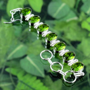 Green Peridot Bracelet 925 Sterling Silver Bracelet Faceted Peridot Gemstone Handmade Silver Jewelry Statement Bracelet For Gift SLGRB66