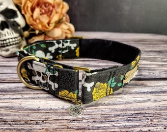Skulls 'n' Roses Martingale Collar