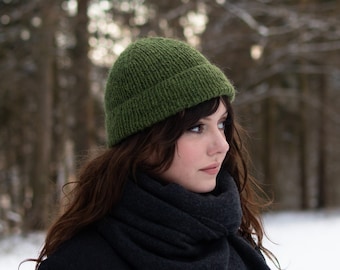 Gorro de oliva. Patrón fácil de tejer: Diseño unisex para principiantes (PDF en inglés)
