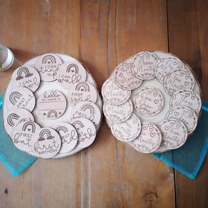 Set van 24 houten babymijlpalen en leeftijdsschijven - voor baby's eerste maanden, mijlpalen, momenten, gebeurtenissen en prestaties